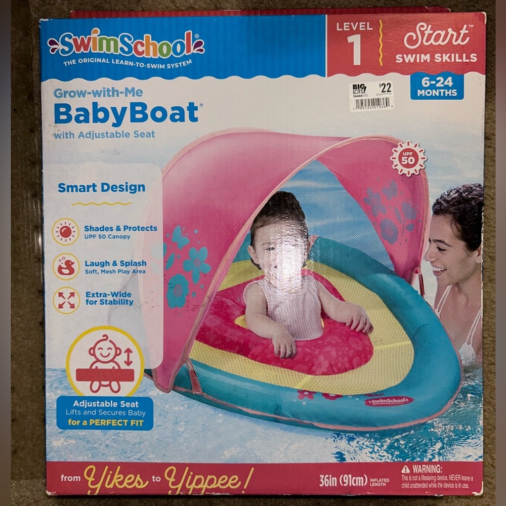 Baby boat with adjustable seat